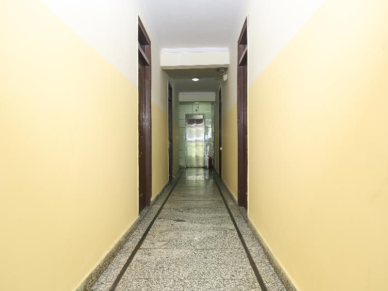 Oyo 28126 Charanpahari Hotel Yeni Delhi Dış mekan fotoğraf